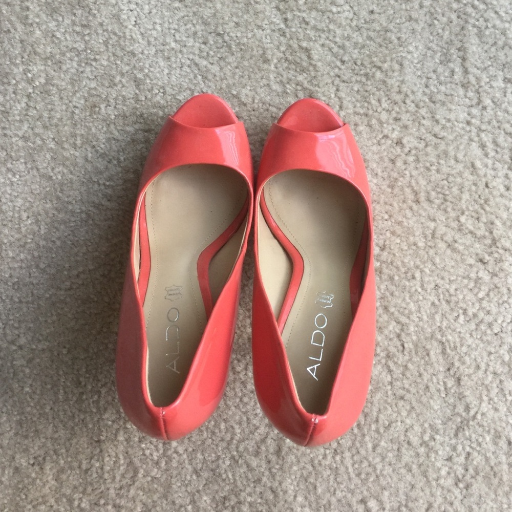 ALDO coral platform sandals 37